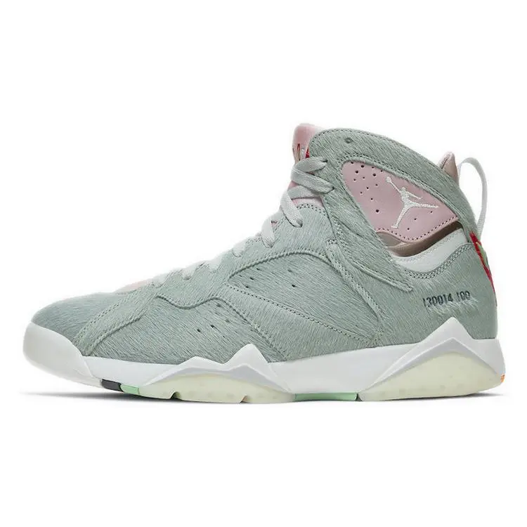 Air Jordan 7 Retro SE 'Hare 2.0'