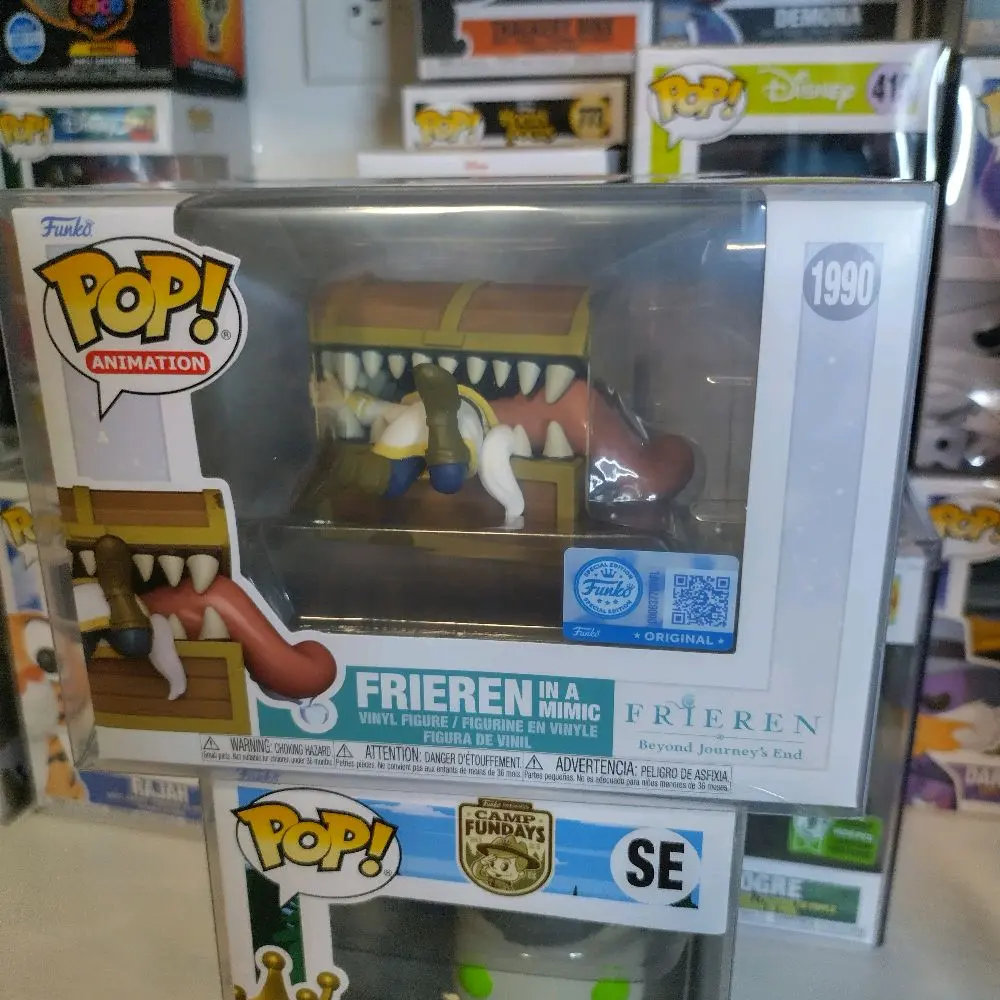 Frieren in a Mimic vinyl figure w/ protector
