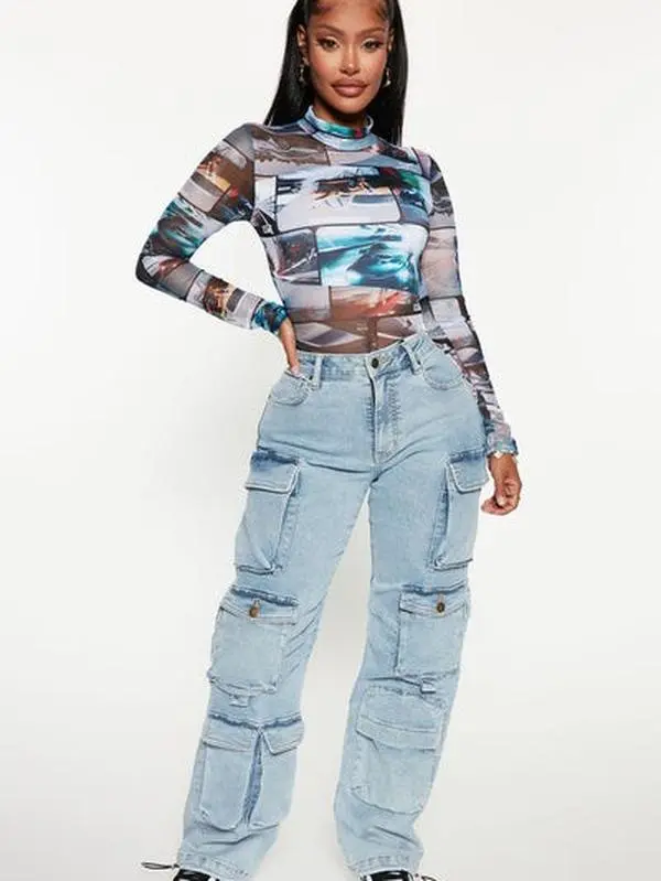 Fairfax High Rise Stretch Cargo Jeans - Light Wash Womenswear Bottoms
