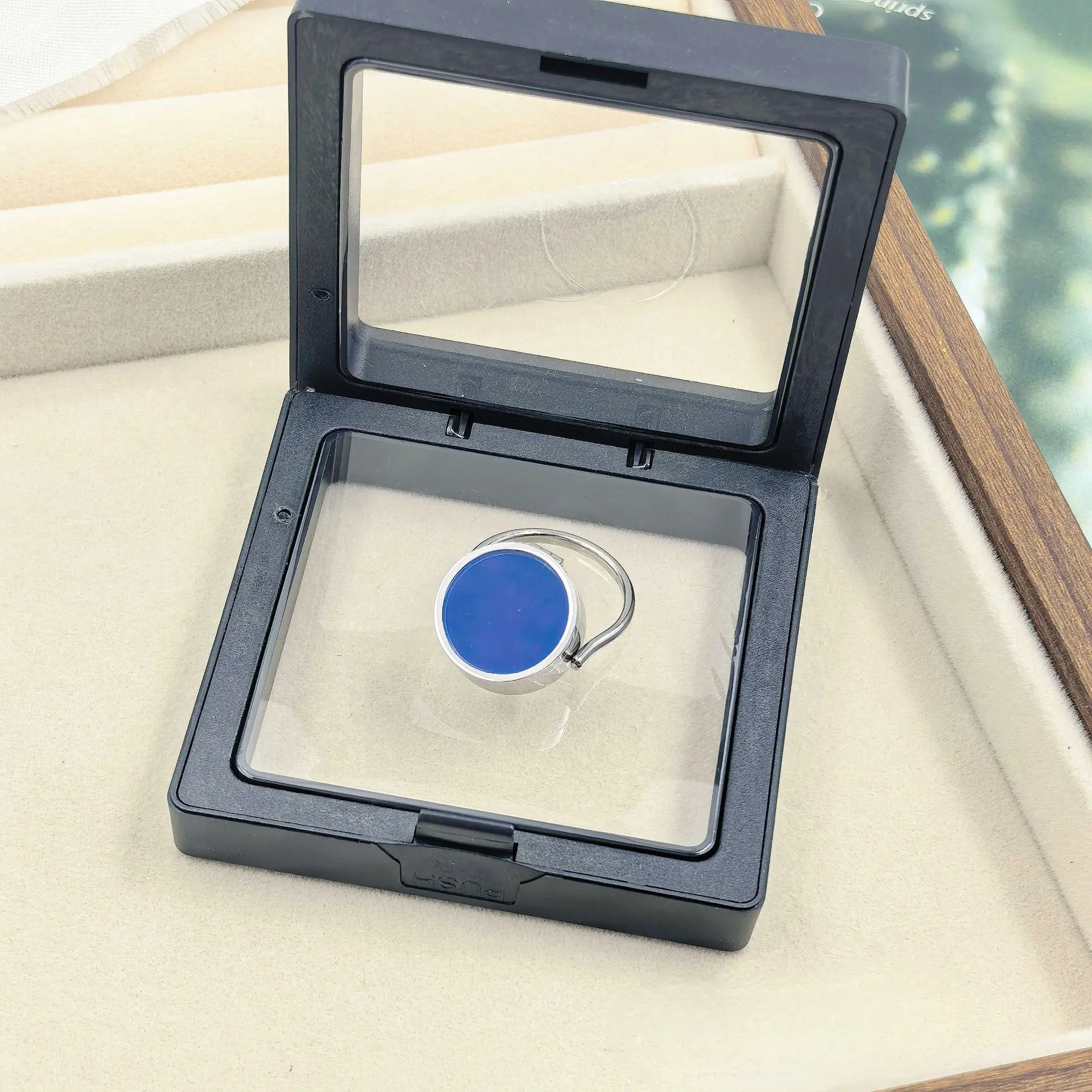 Secret storage ring, mini lipstick storage ring, hidden compartment jewelry, can hold lipstick, solid perfume, and small items