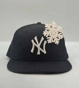 SNOWFLAKE PIN - Cap Accessories