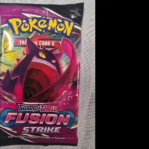 Sword & Shield Fusion Strike Booster Pack