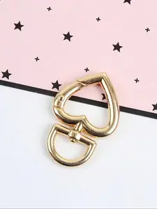 3pcs Heart Shaped Spring Buckle New Bag Hardware Decorative Hanging Pieces Keychain Ring Clips, Stylish Accessory for Bags & Luggage, Bag Charms