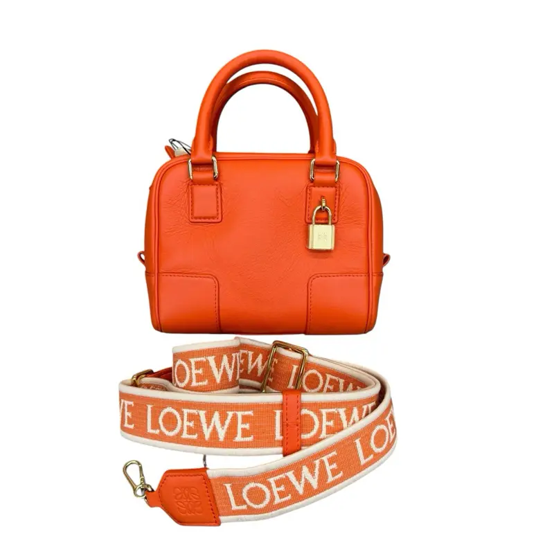 Pre-owned Loewe Leather Crossbody Bags Amazona 16 Square Bag in Vibrant Orange Calfskin Leather.
