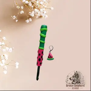 Polymer clay fruit watermelon crochet hook stitch marker / watermelon crochet hook / summer watermelon crochet hook knitting accessory