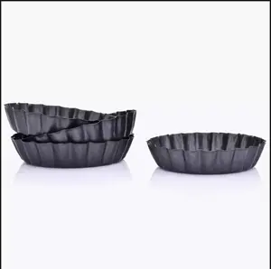 Set of 4, 4-Inch Carbon Steel Tart Pans