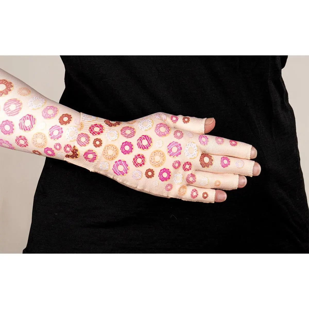 Sweet Tooth Gradient Compression Glove
