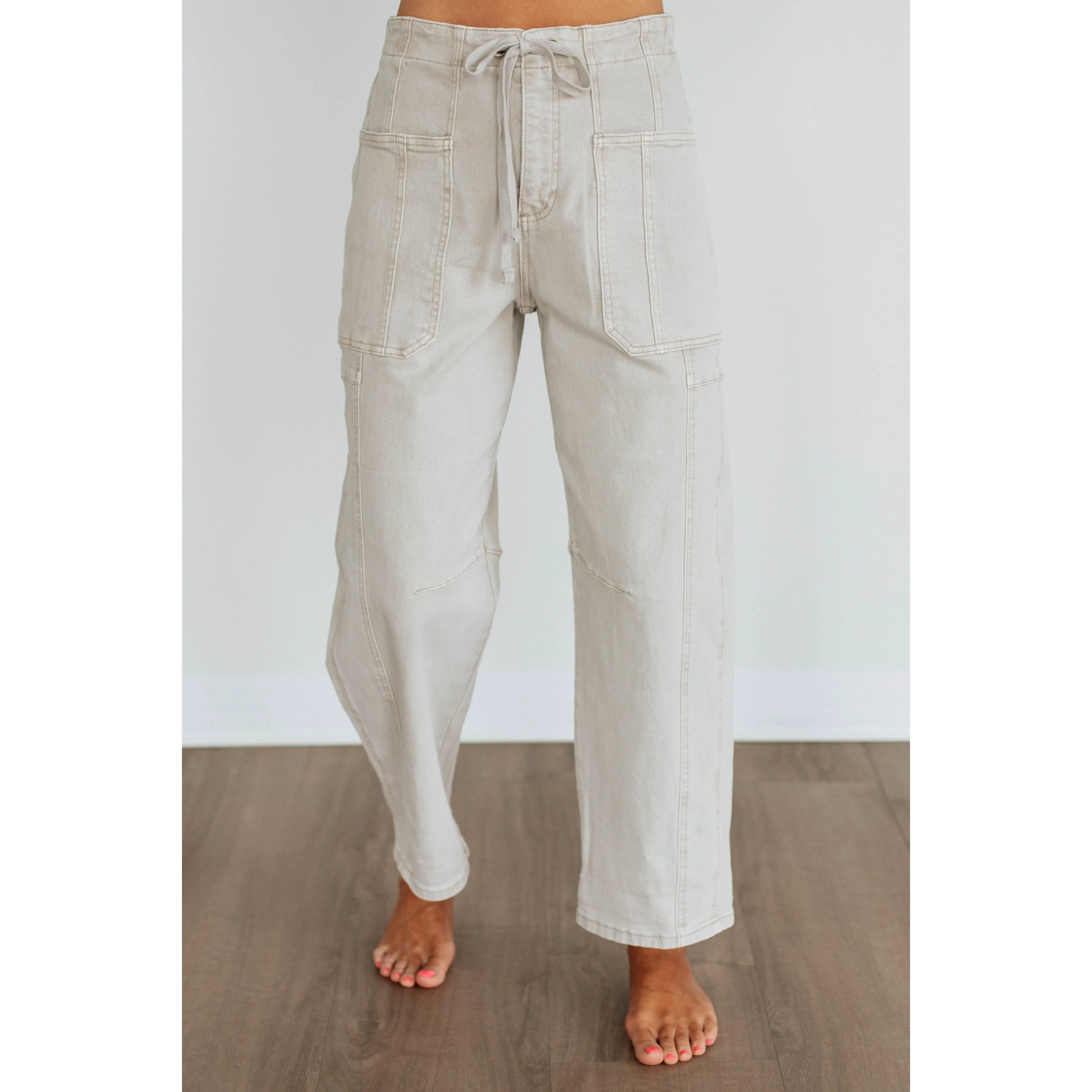 Women's Kodi Risen Cargo Jeans - Almond