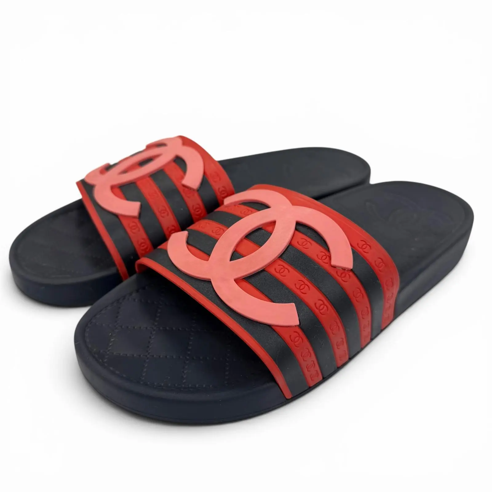 Pre-owned CHANEL Rubber Small Leather Goods COCO Mark Slides
