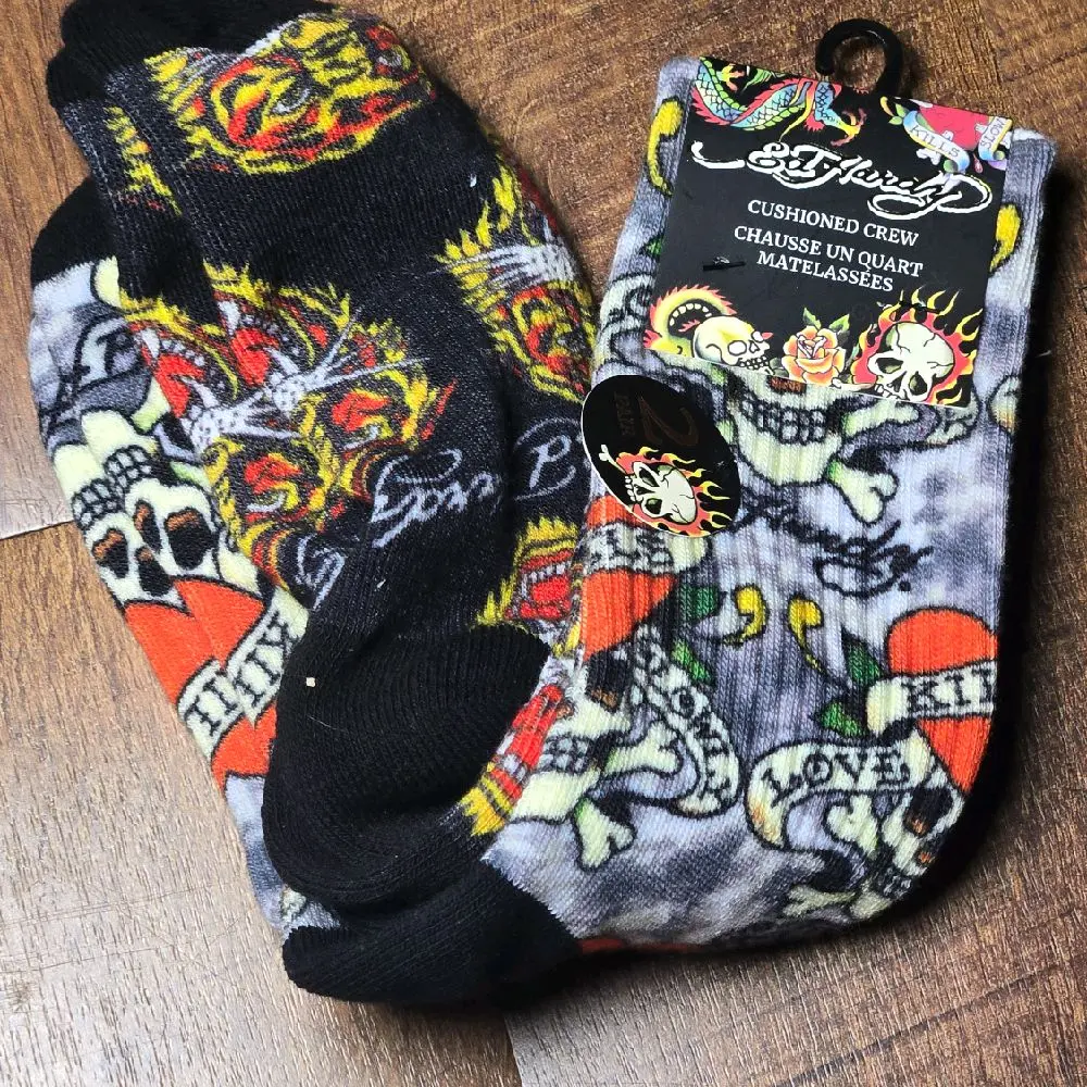 Ed Hardy Men's Socks 2 Pair Cushioned Crew Multicolor Size 6-12