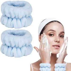 2 Pcs Wrist Towels for Washing Face, Microfiber Wrist Bands for Washing Face, Arm Wrist Towels, Spa Wristbands for Washing Face, Fluffy Towel Bands, Arm Bands for Washing Face for Woman Children, Soft Absorbent Towel, Soft Cleaning Towel