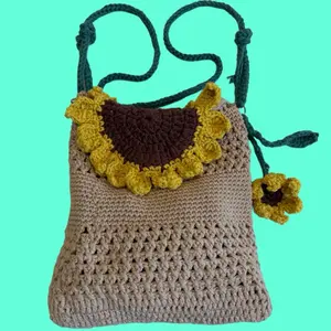 Handmade Crochet Handbag Crossover with Sunflower Design - Brown & Yellow Floral Patterned Bag