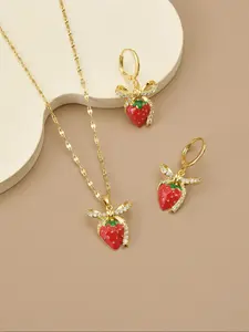 Elegant Strawberry Jewelry Set for Women, Includes Stainless Steel Necklace & Earrings, Perfect Gift for Her, Fashionable Accessories