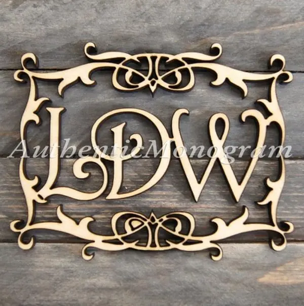 G.DeBrekht 91120P-32 3-Letter Classic Frame Painted Wooden Monogram