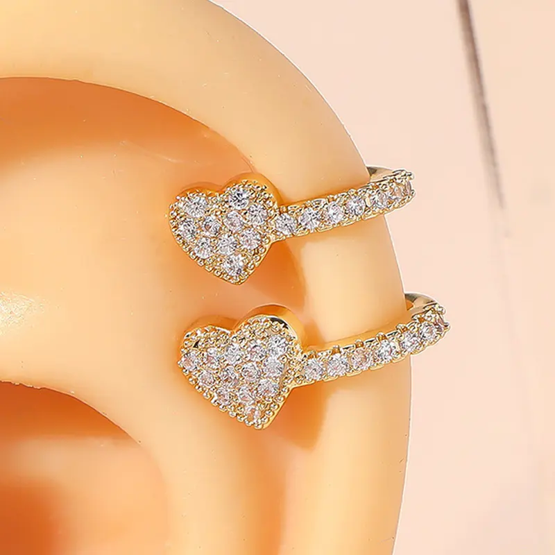 Sparkling Heart Cuff Earrings for Women Cubic Zirconia Clip On Earrings No Piercing Earcuff, Dainty Love Heart Shaped Non-Pierced Ear Cuffs Trendy Jewelry for Daily Wear, Party, Gift