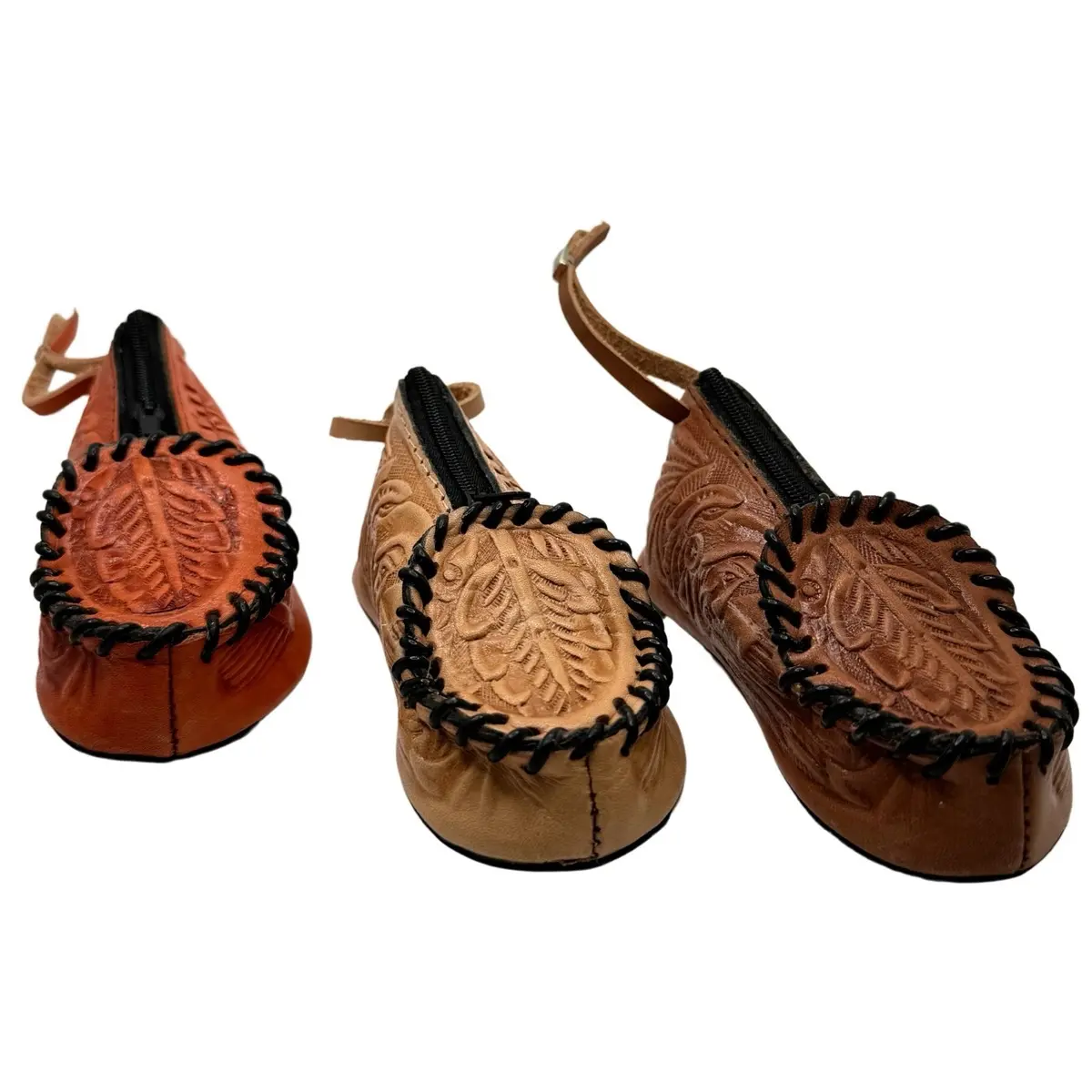 Mexart Mexican Leather Shoe-Shaped Coin Pouch in Assorted Colors - Monedero Mexicano de Piel en forma de Zapato for Women
