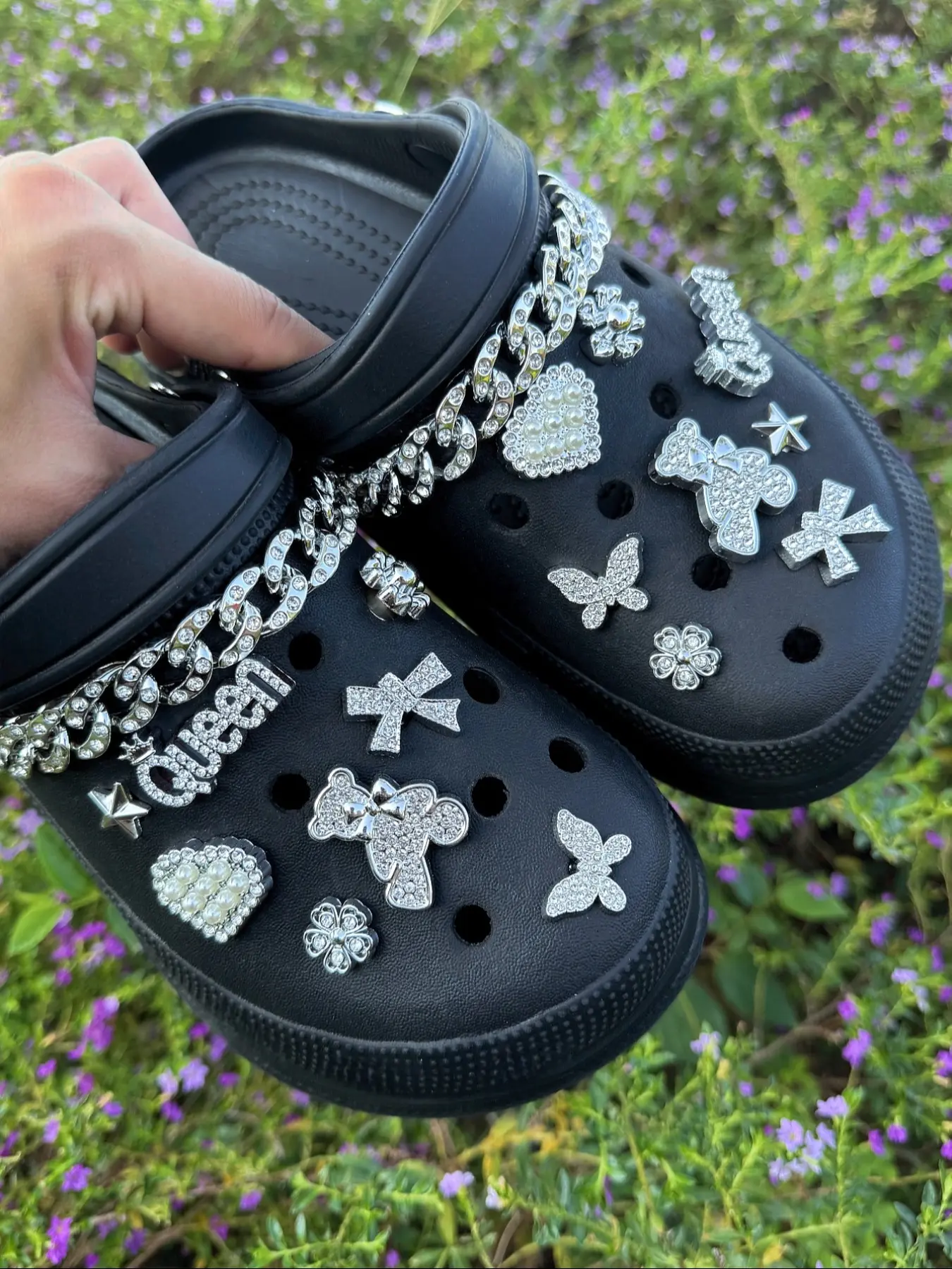 18pcs Silver Color Bow Bear Charms, Rhinestone Heart, Flower, Star Chain Hole Shoe Accessories, Bling Shoe Charms Set, Decorative Shoe Accessories, DIY Decorations for Women Sandals Slippers Beach Bags
