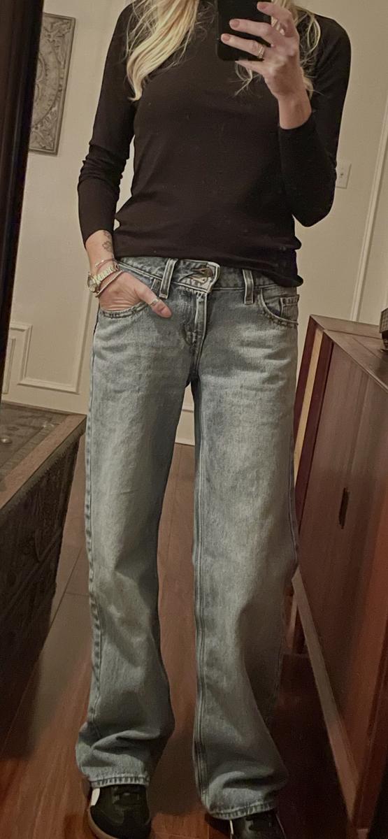 Item: Medium Indigo, 25