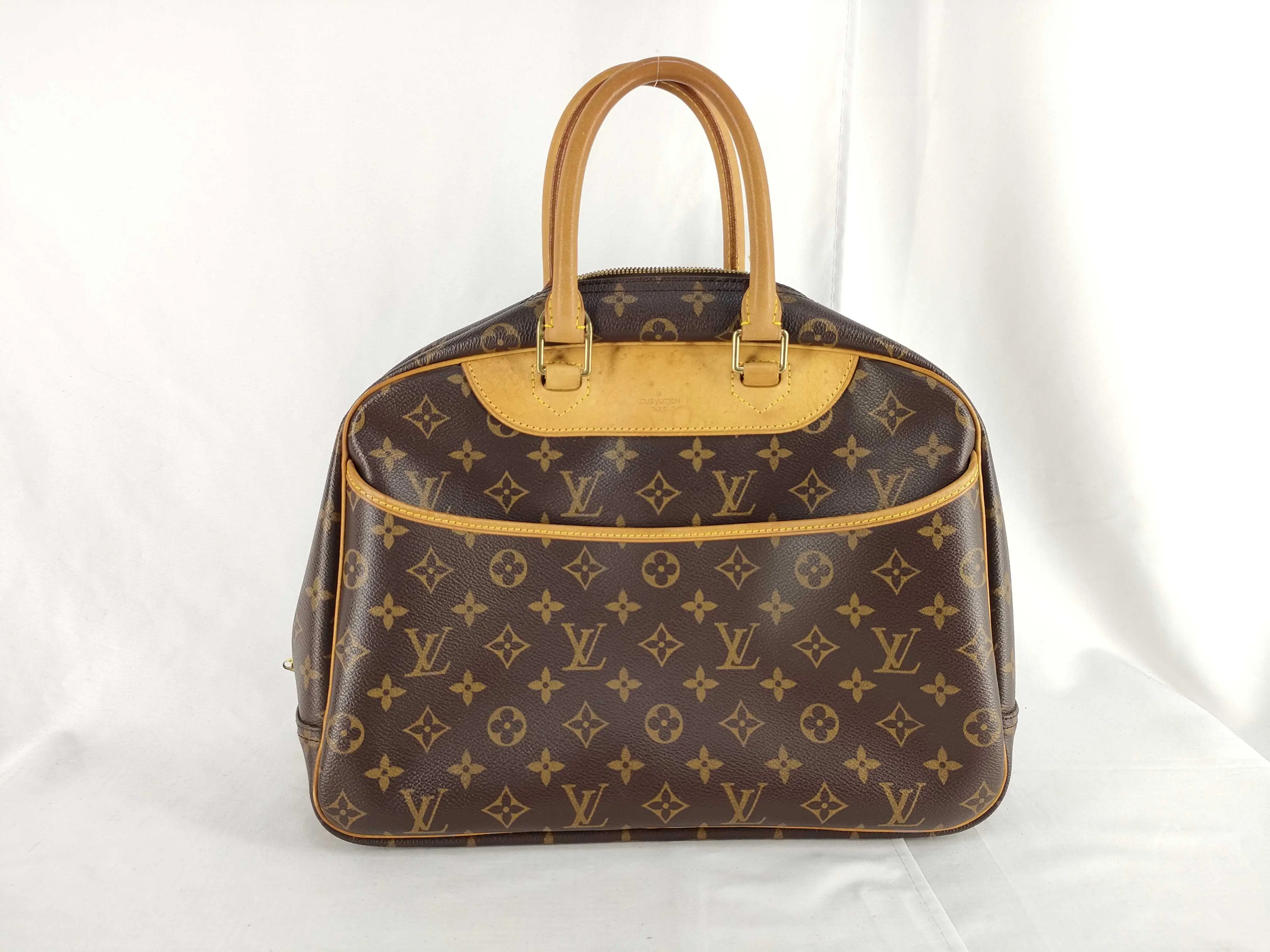 Pre-owned Louis Vuitton PVC Shoulder Bags M47270 Monogram Vuitton Monogram Deauville Handbag Handbag