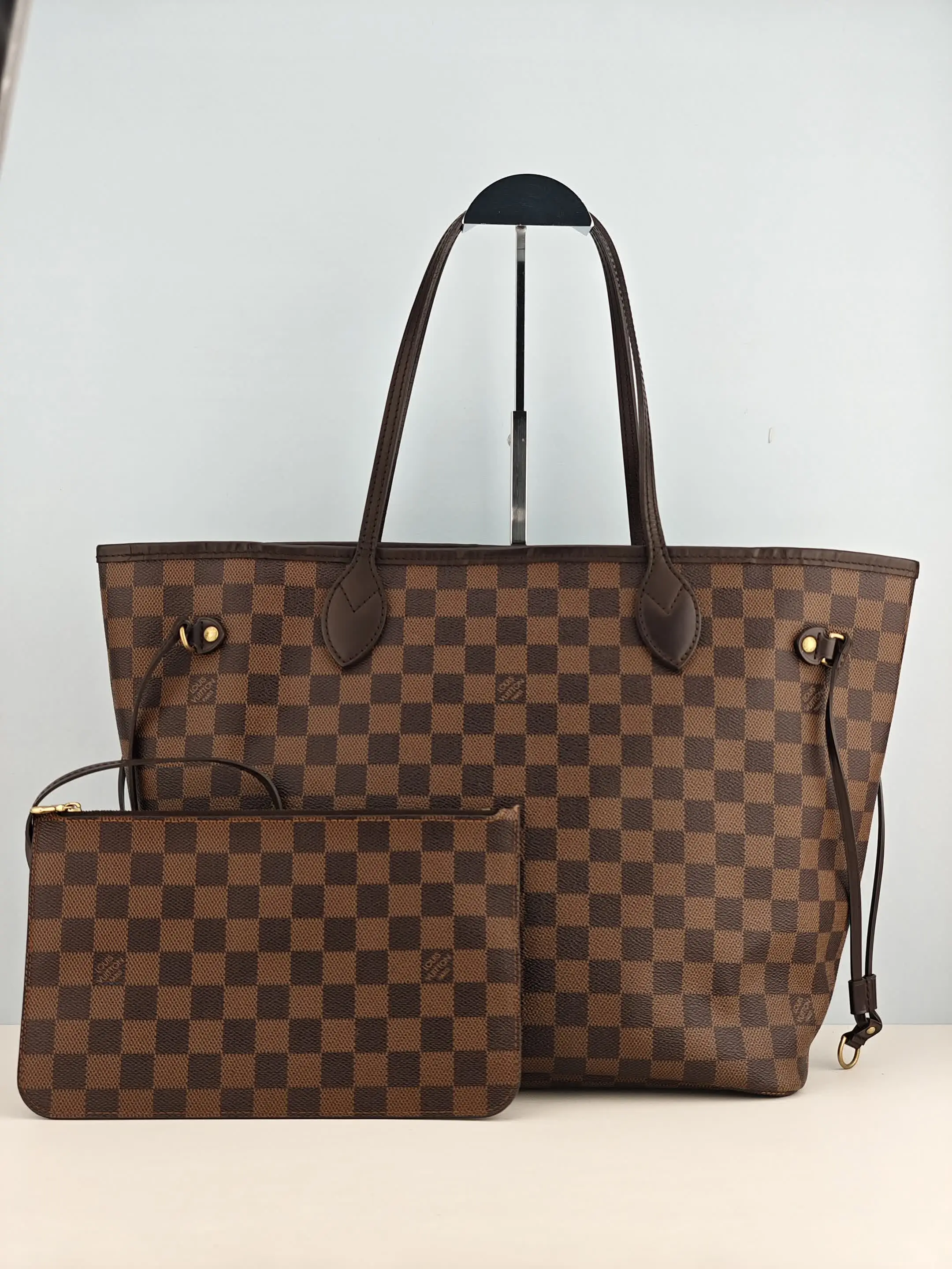 Pre-owned Damier Ebene coated canvas Shoulder Bags Louis Vuitton Neverfull MM Damier Ebene Shoulder Bag With matching pouch【FL4184】