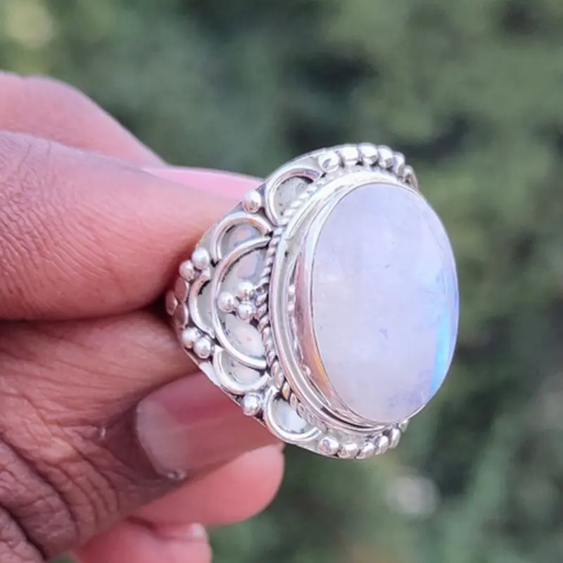 Oval Synthetic Moonstone Ring with Vintage Pattern, June Birthstone Fashion Jewelry for Women, Meaningful Engagement Wedding Gift, Engagement Wedding Rings, Fashion Ring