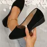 Women's Round-Toe Slip-On Shoes, Lightweight Flat Shoes, Soft Upper with Lightweight Rubber Sole, Comfortable All-Season Casual Shoes for Everyday Wear