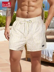 Men's Beach Shorts, Swimming Shorts, Loose Fit Mesh Triangle Lining, Quick-Dry Swim Trunks, Casual Three-Quarter Length, Breathable and Comfortable