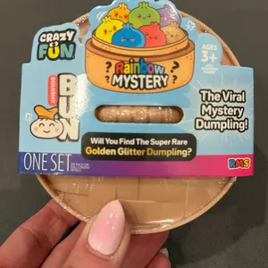 Crazy Fun Golden Glitter Series Dumpling SQUISHY SQUISHIES- Rainbow DUMPLING - Five Below - VIRAL RARE