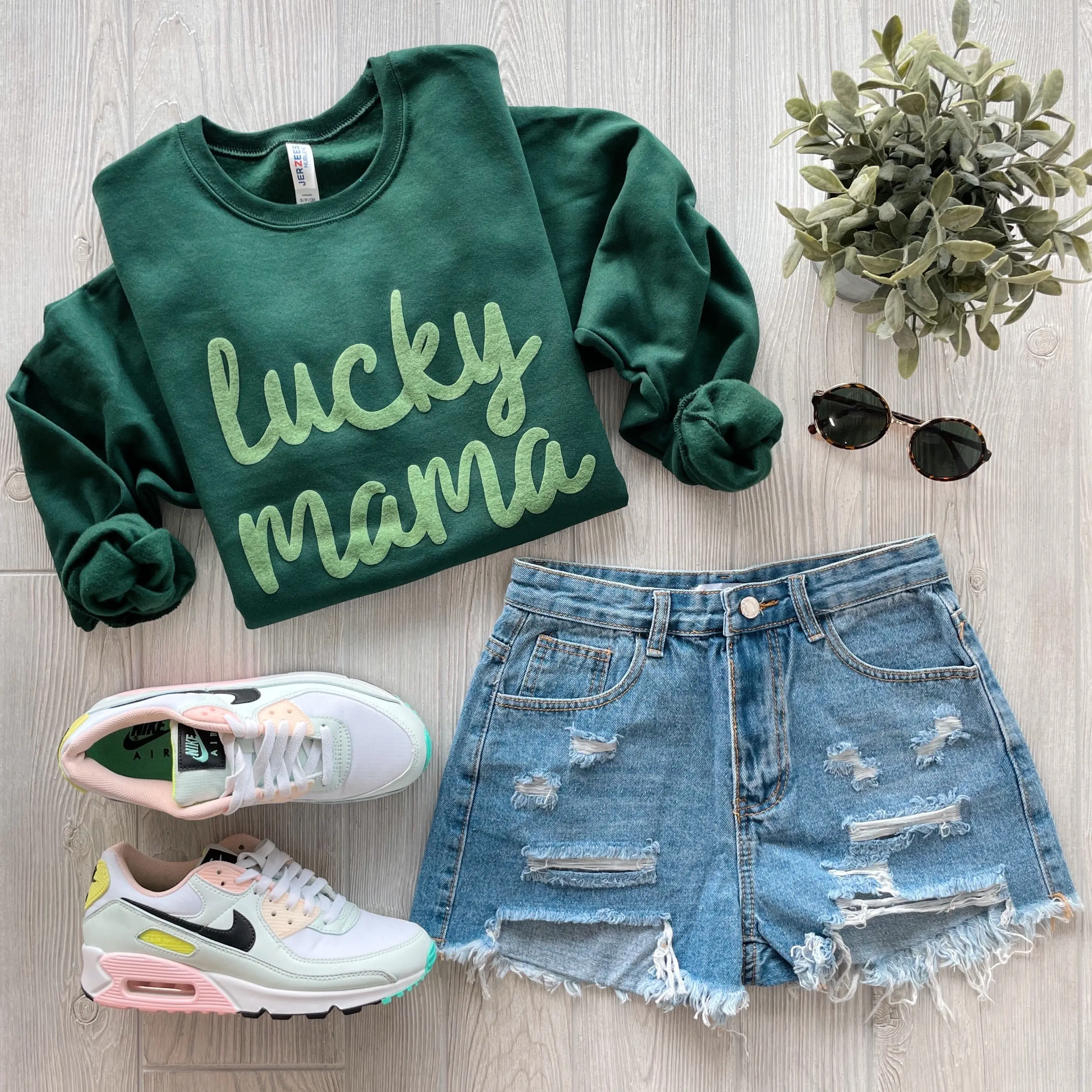 lucky mama sweatshirt - TikTok Shop
