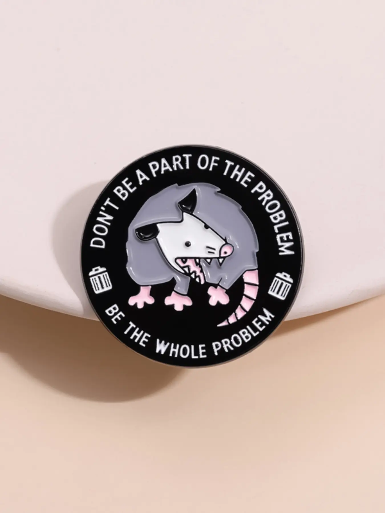 1 Pcs Cartoon Badge Opossum Humor Creative Brooch Grinning Design with Be the Whole Problem Quote for Sarcastic Expression and Funny Daily Accessory Brooch Pin Lapel Pins Lapel Brooch