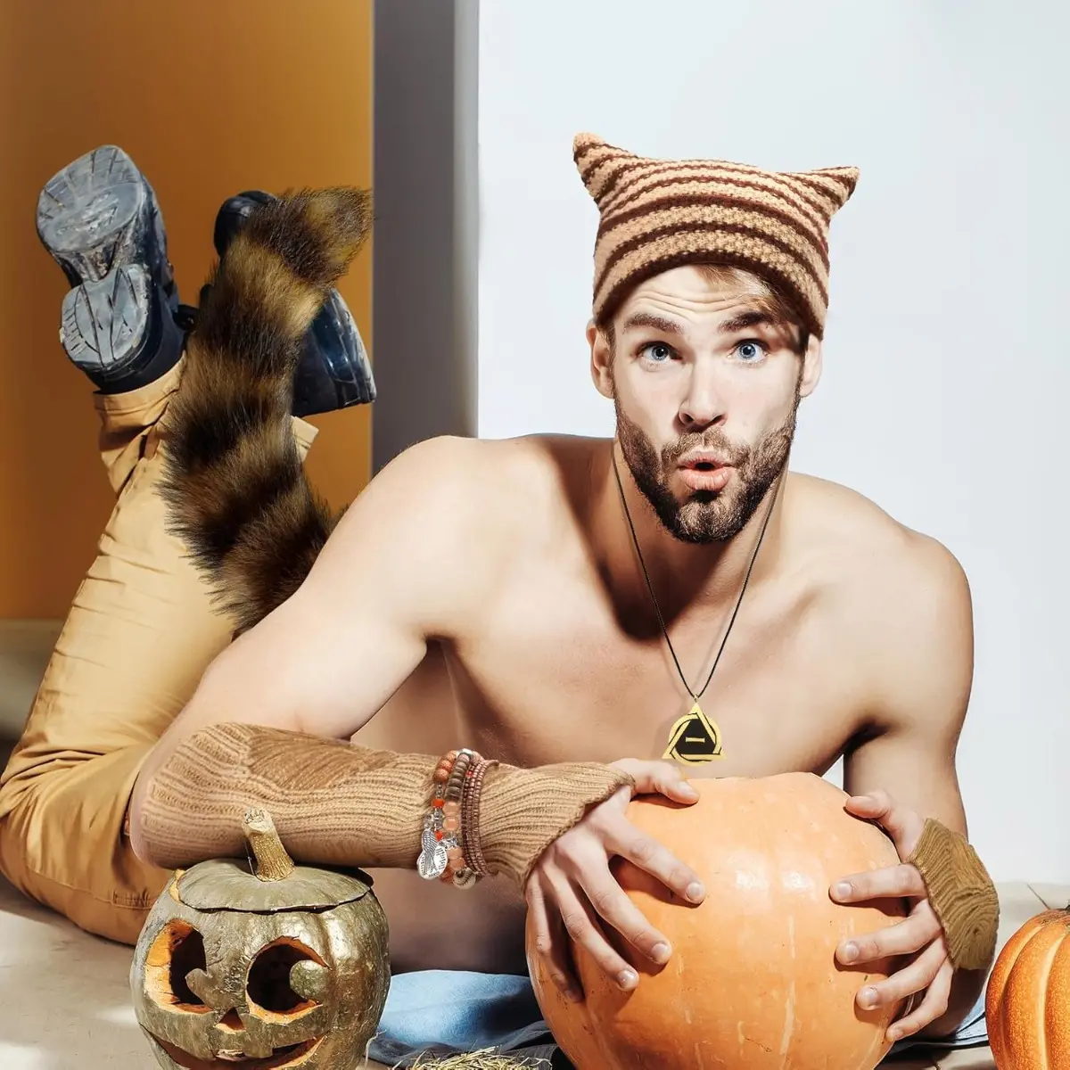 5PCS Therian Animal-Inspired Layered Costume Wear Set - Triangular Crochet Cat Beanie, Playful Grungy Rock Necklace, Soft Fur Gloves, Bracelet, Raccoon Tail Keychain