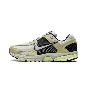 Zoom Vomero 5 "Barely Volt" HF1553 700