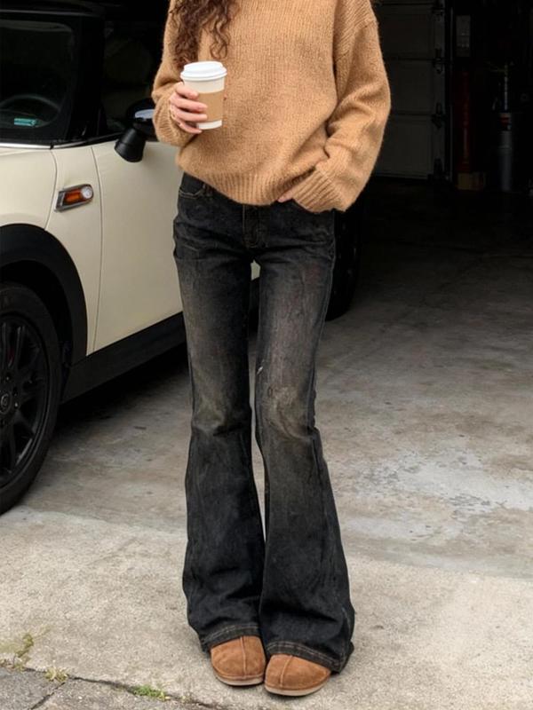 Emmiol Women’s Embroidered Bell Bottom Jeans – Stretchy Flared Mid-Rise Vintage Denim, 90s Y2K Retro Jeans with Floral Embroidery, Soft Stretch Fabric, and High-Comfort Fit