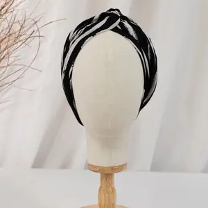 MIDNIGHT BRUSH TURBAN