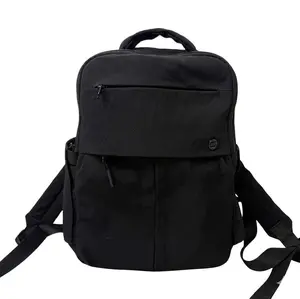 The I.R.I.S Mini: 2026s viral IT-bag. Ultra-lightweight, durable, and perfect for every daily move. Get the essential bag of the year.