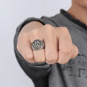 Lion Head Rings daylight  ring