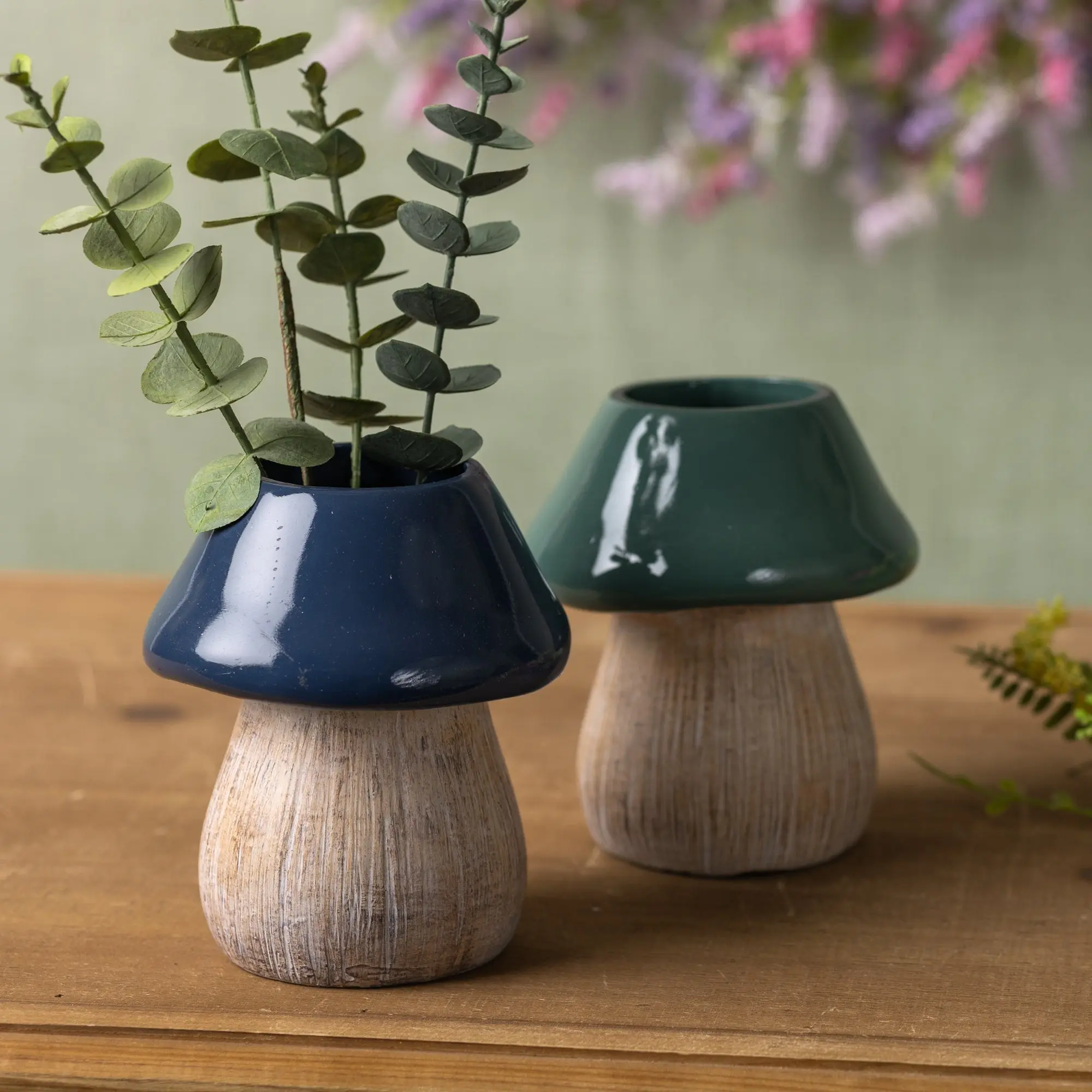 Garden Mushroom Planters - Set of 2 Durable Polyresin 4.75in x 4.75in x 5.5in Pots with Etched Wood-Grain Stem, Unique Decor for Container Gardening, Flower Garden & Houseplant Pots, Gift for Home Improvement Enthusiasts
