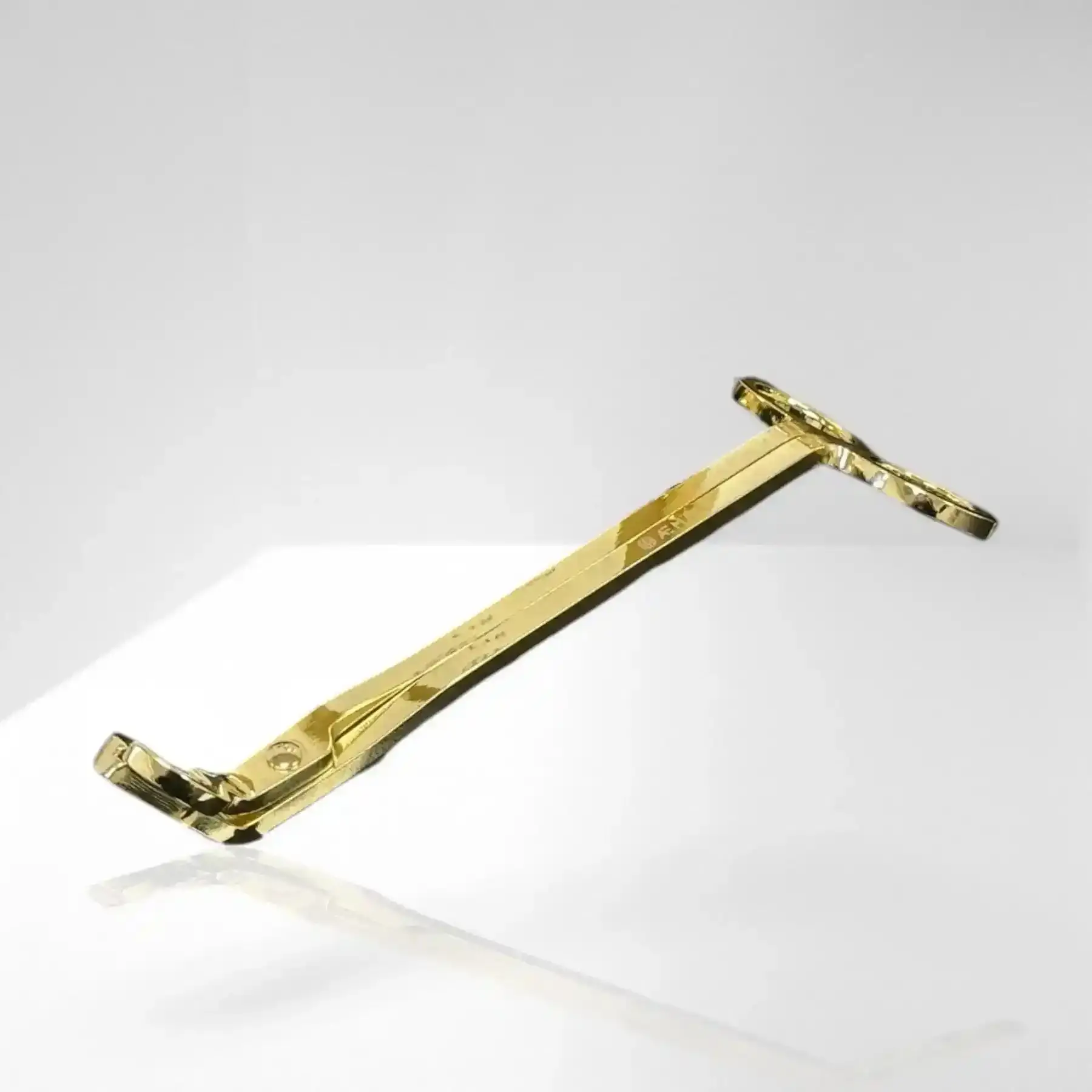 AEMBR Wick Trimmer - Gold, Compact Design for Efficient Trimming, Ideal for Home and Office Use