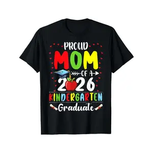 [100% Cotton] 100% Cotton Proud Mom of 2026 Kindergarten Graduate T-Shirt - Round Neck Casual Fit Suitable for Moms, Machine Washable Year-Round Wear, 2026 Graduation Gift for Kindergarten Celebration, Year-Round for Events & Milestones