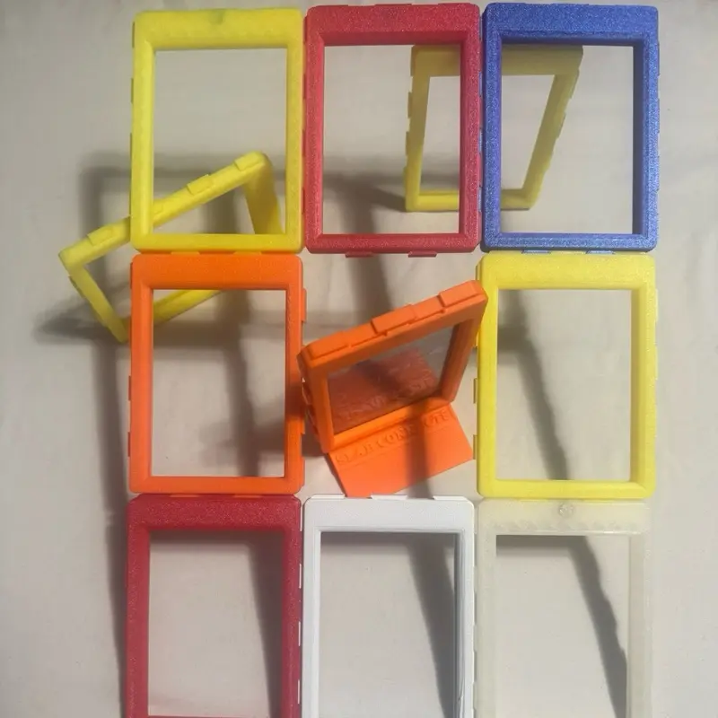 Slab-Connects Top-Loader Case (fits up to 4”x3”) Magnet closing.