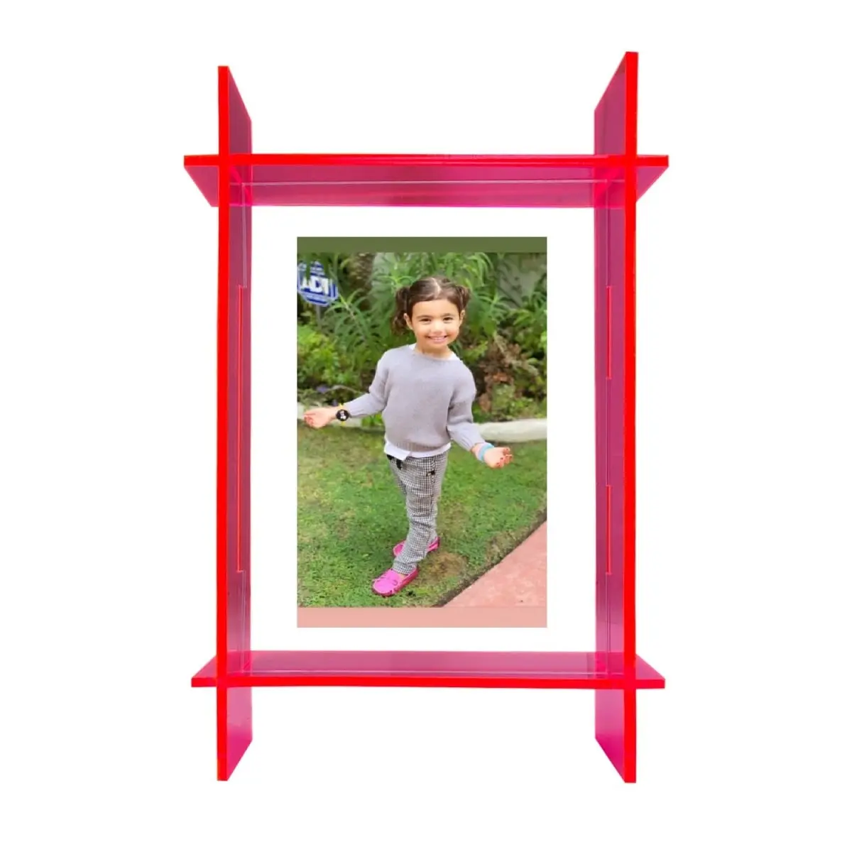 R16 Home LPF01-PINK 5 x 7 in. Neon Pink Lucite Photo Frame
