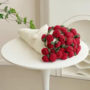 Crochet Flower Bouquet Throw Blanket, Handmade Knitted Blanket with Rose Flowers, Cute Romantic Gift for Her Girlfriend Mom Mother’s Day Valentine Wedding Anniversary Birthday, Pink and White