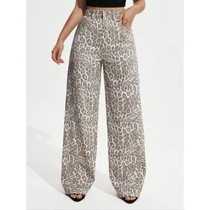 Women’s Y2K leopard-print high-waisted wide-leg jeans—elegant and make your legs look several miles long. The casual pocket design of the pants makes them suitable for everyday wear and stylish denim trousers.GARMENTARY