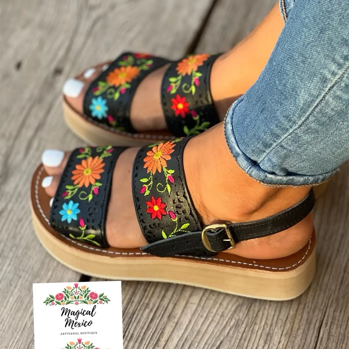 Black Huarache colorful embroidered/ Mexican sandals women/ Mexico sandal/ leather sandals women/Mexico huarache woman platforms embroidered