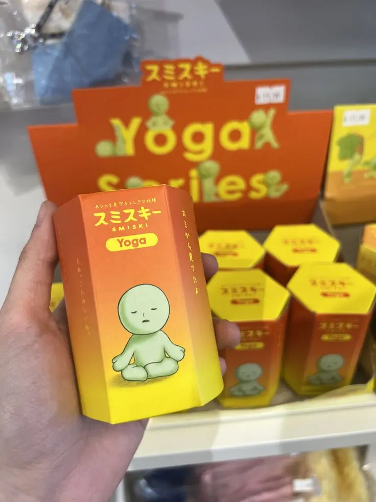 Smiski YOGA All Series in various limited editions, super hot hipper - Decorate your computer, desktop