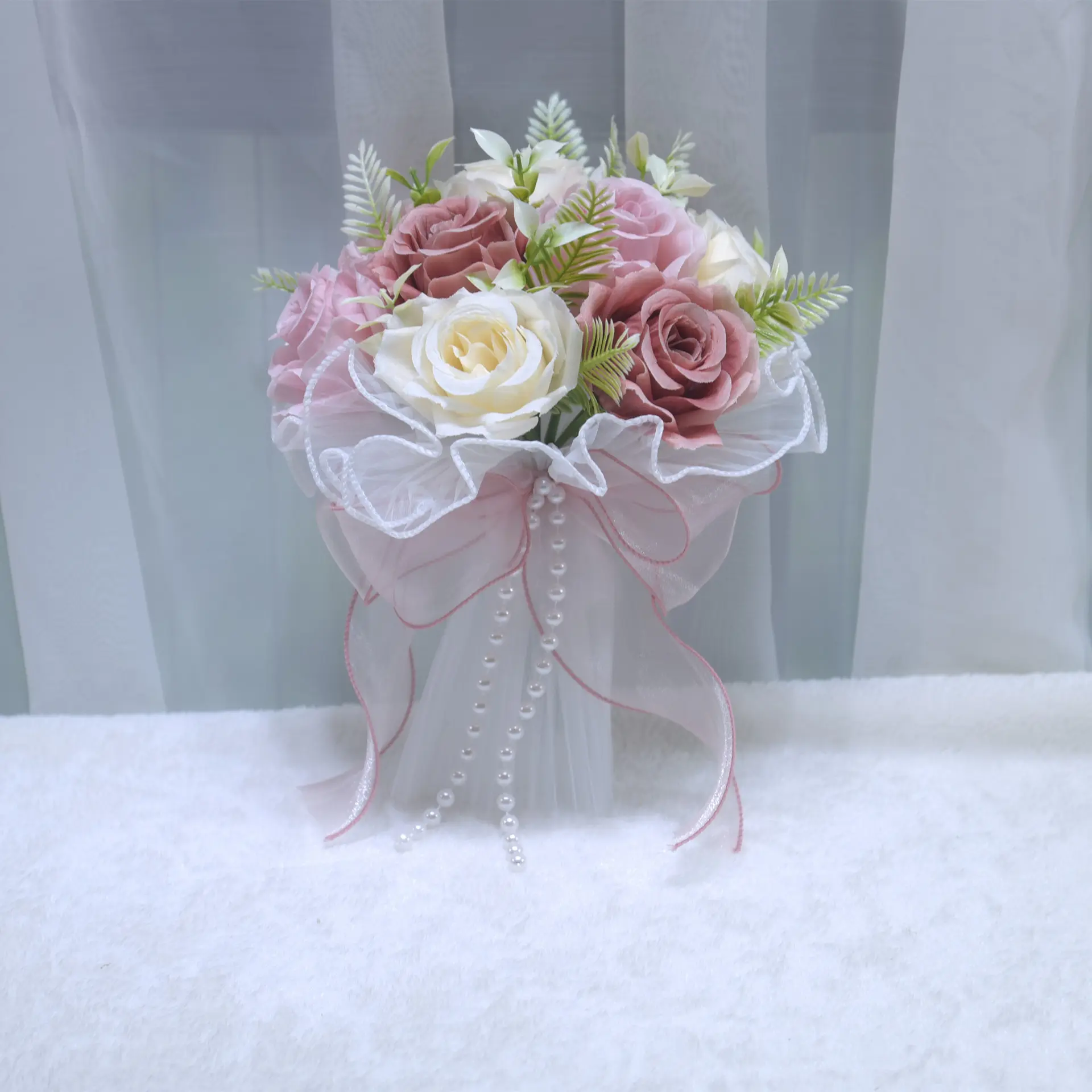 196 Snow Mist Rose Bean Paste