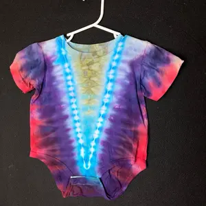 24 month handmade ice tye dye onesie/Napper premium quality rabbit skin brand. 100% cotton