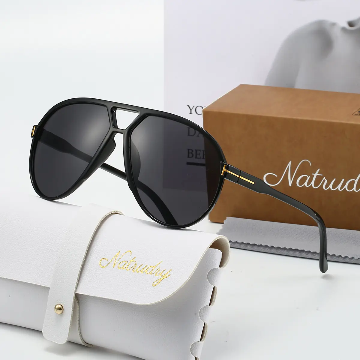 Women's Unisex Retro XXL Aviator Sunglasses - UV400 Protection, Thin Rim Square Frames, Vintage Trendy Stylish Sunglasses for Everyday Beach Outdoor Activities, Vintage Trendy Sunglasses