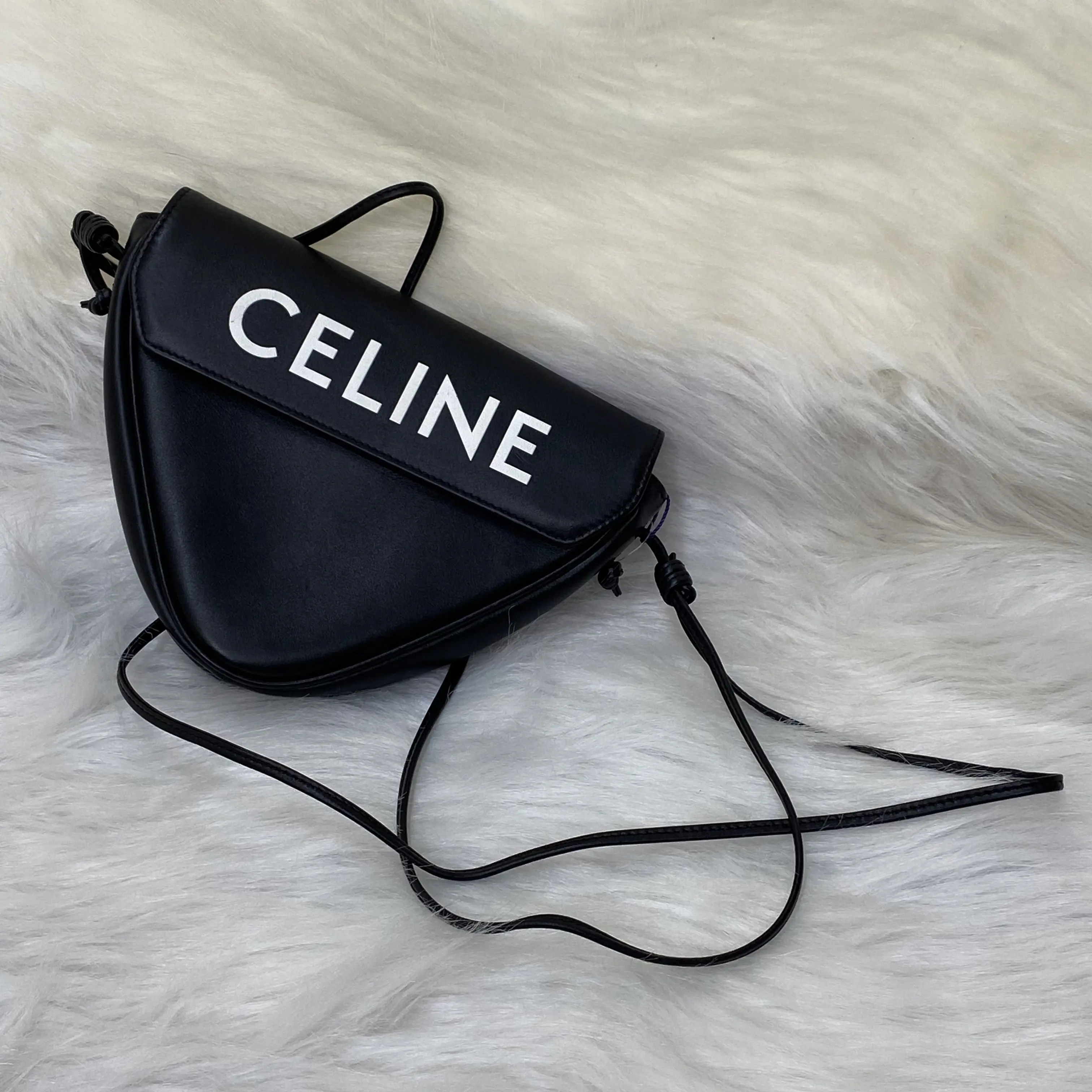 Pre-owned Celine leather Shoulder Bags Triomphe Crossbody Pouch / Soft Bag