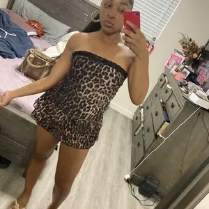 Women's Leopard Print Contrast Lace Tube Top & Ruffle Trim Shorts, Casual Fashion Cozy Two-piece Set for Daily Outdoor Wear, Ladies Clothes for All Seasons, Womenswear